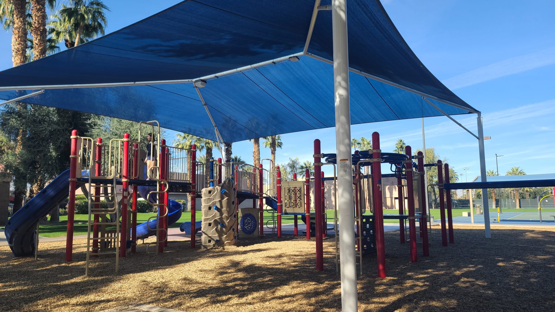 civic-center-playground-palm-springs-with-kids