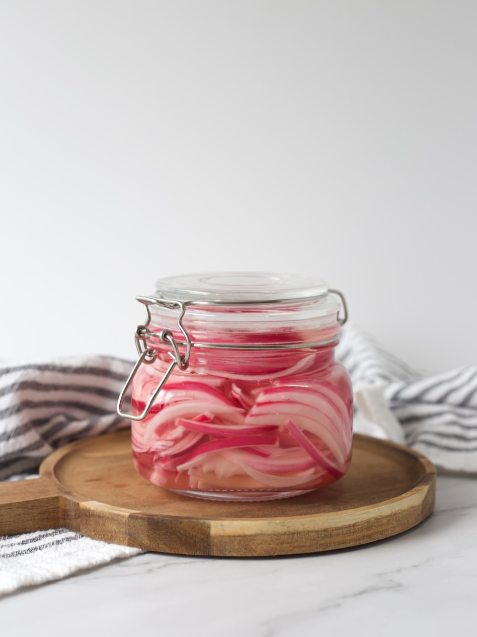 pickled-red-onions-recipe